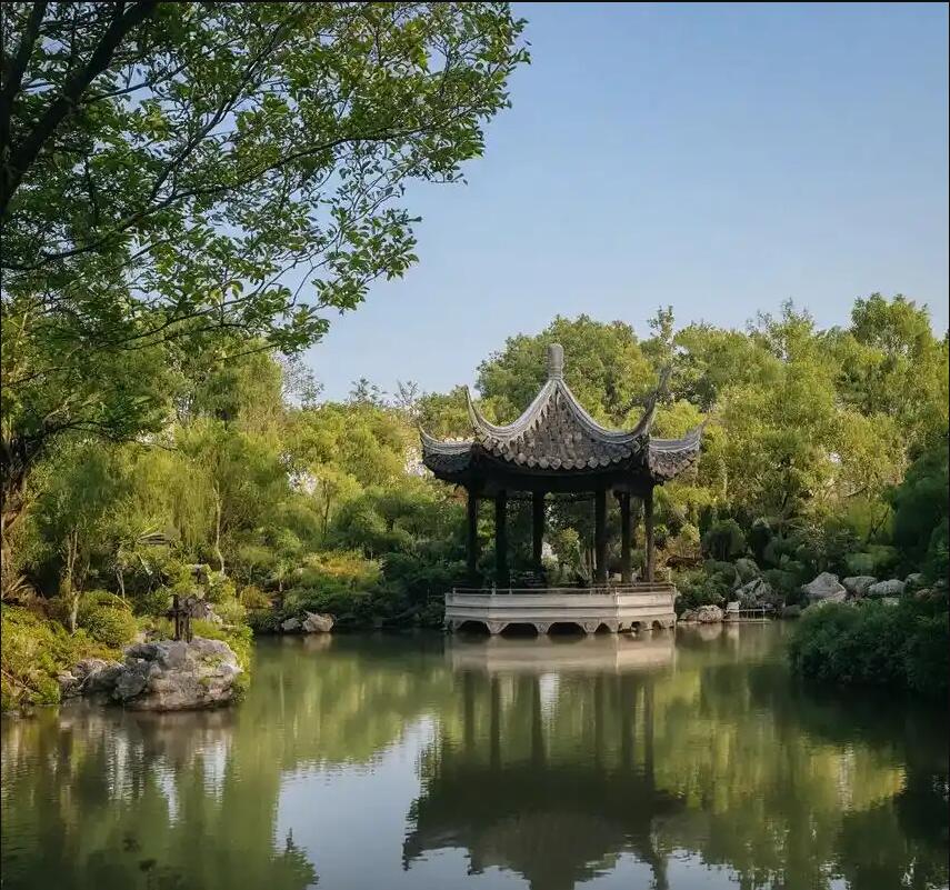 台湾夜白餐饮有限公司